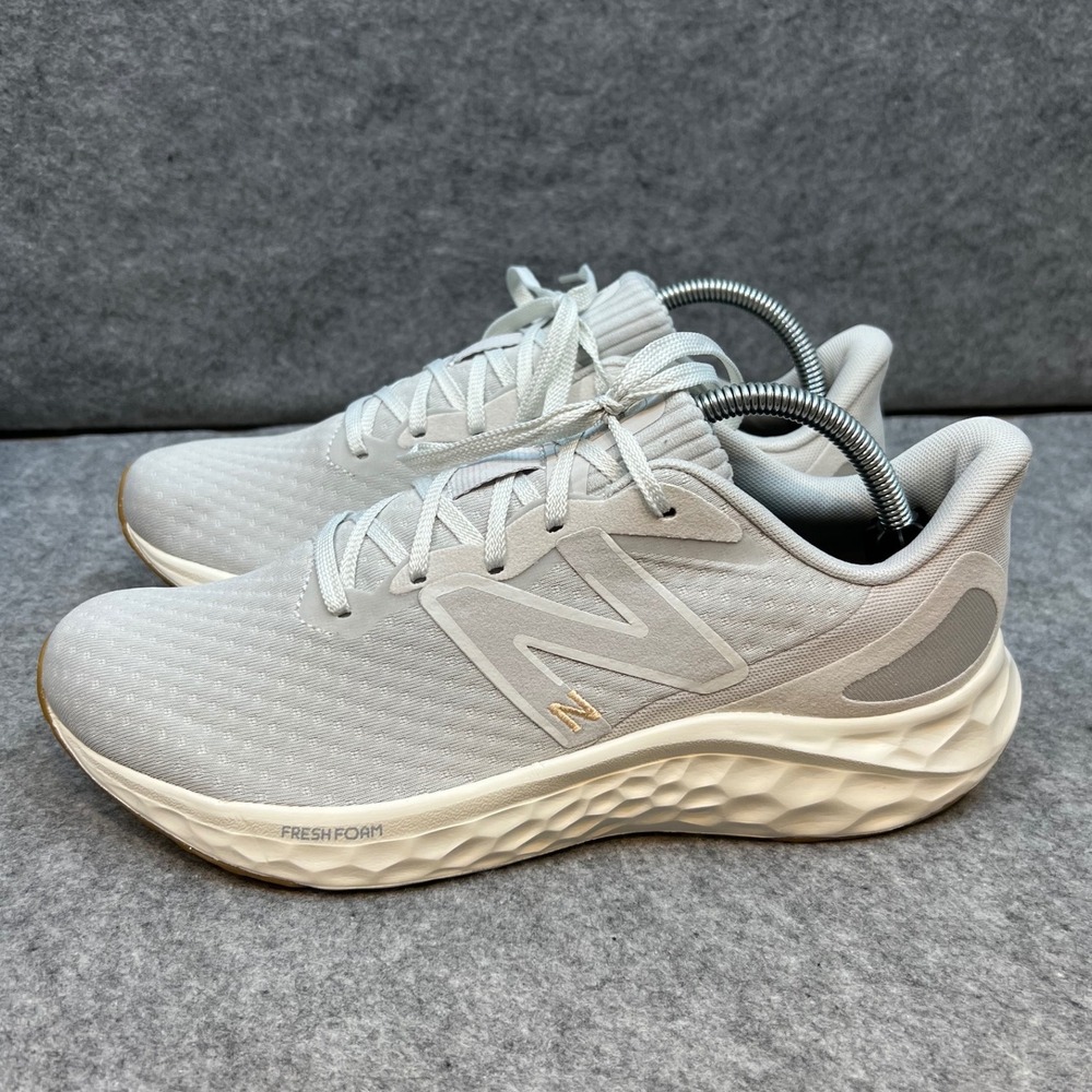 New Balance‎ Fresh Foam Running Shoes Athletic Lightweight Gray Women's 11 - Picture 3 of 9